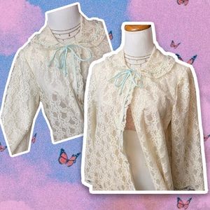 lace robe with a peter pan lace ribbon collar